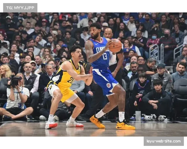 比尔伤愈回归，快船主场对阵状态不佳的鹈鹕力争胜利